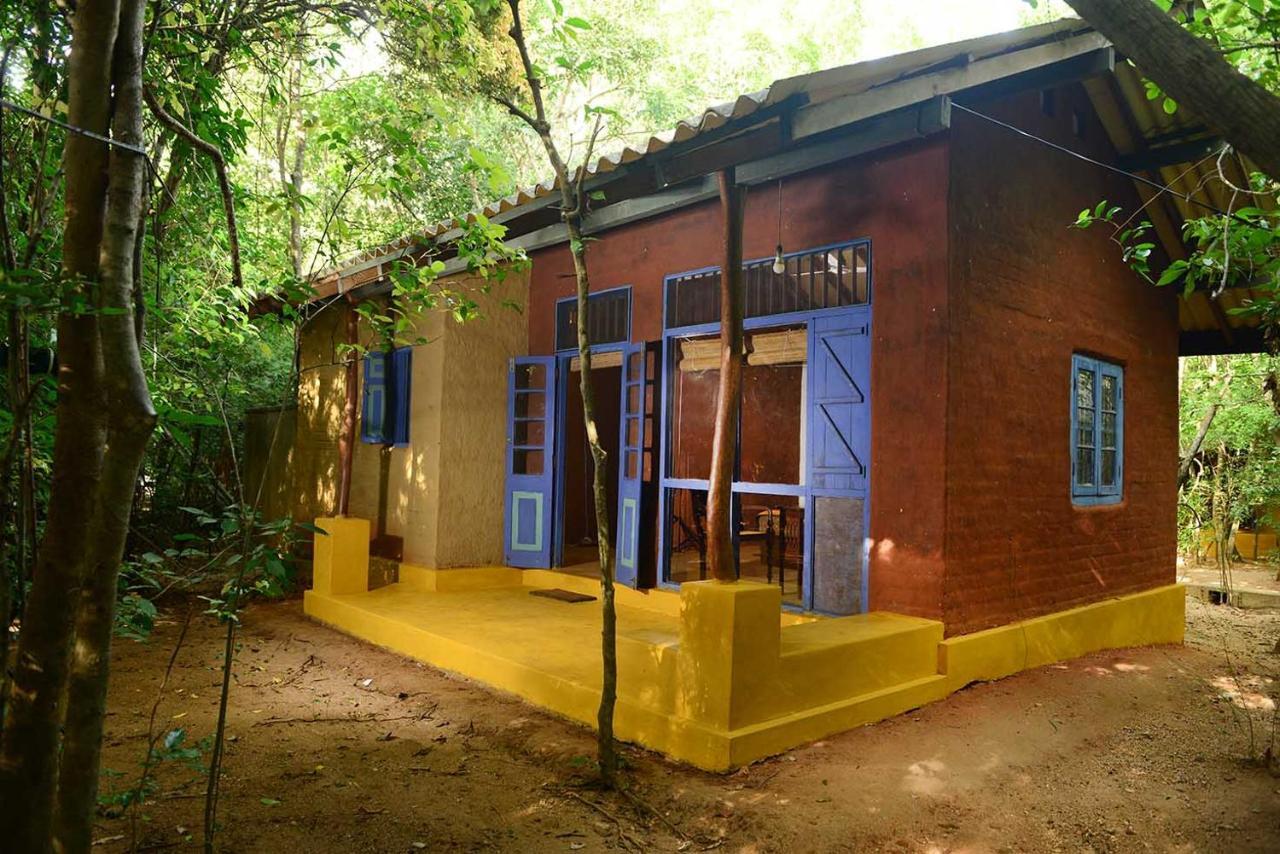 Back Of Beyond - Pidurangala Villa Sigiriya Exterior photo