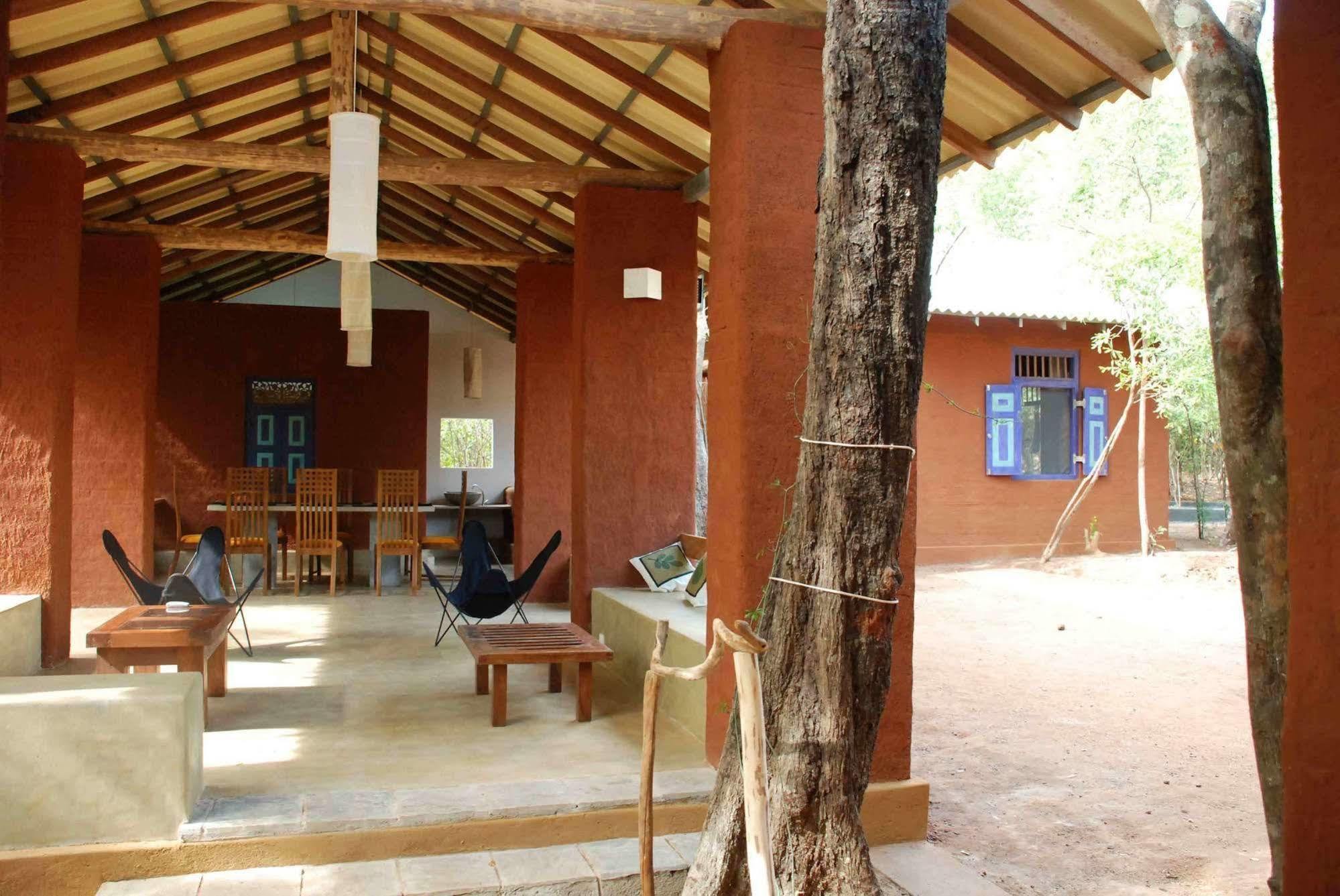 Back Of Beyond - Pidurangala Villa Sigiriya Exterior photo